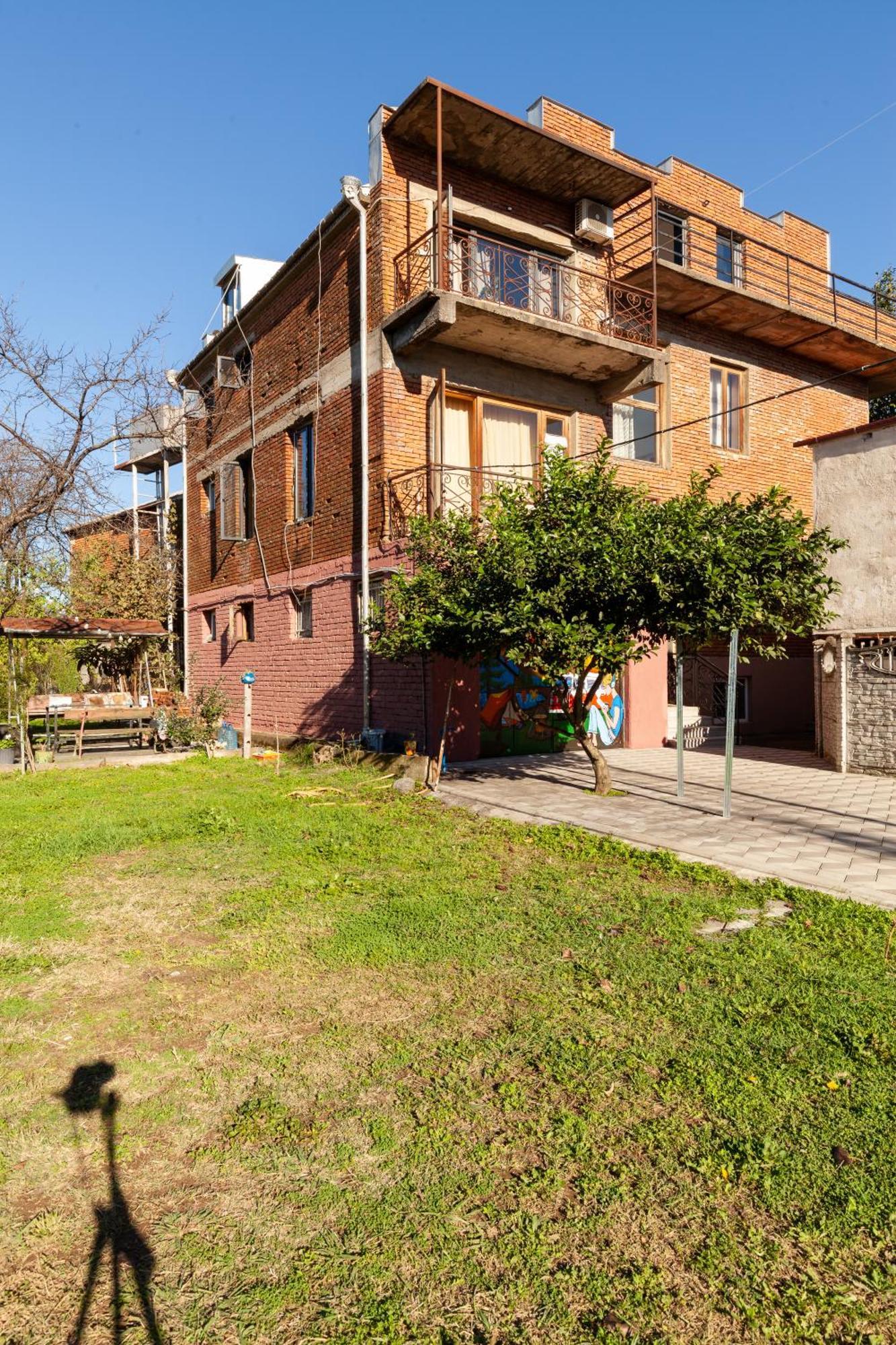 Stepin Garden Apartment Kutaisi Luaran gambar