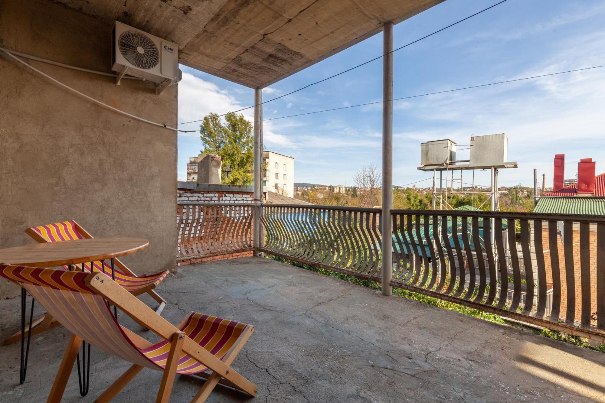 Stepin Garden Apartment Kutaisi Luaran gambar